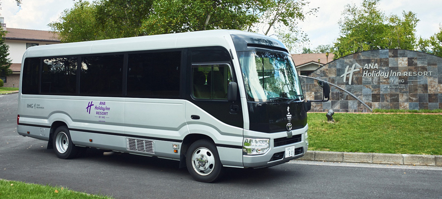 無料シャトルバスの画像